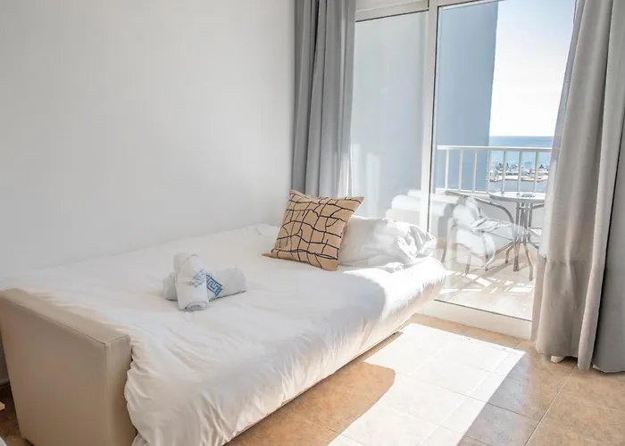 Apartamentos Palm Beach Club Carihuela